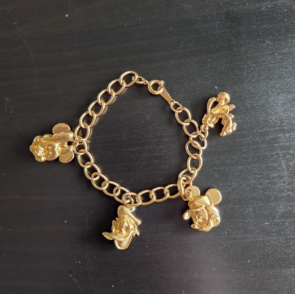 Disney Vintage Charm Bracelet Goldtone and 101 Dalmatians charm